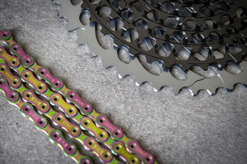 2022 Specialized Diverge Comp E5 Gravel Road Bike - Gloss Tarmac Black-6